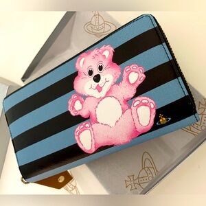 Brand new VINTAGE Vivienne Westwood AW15 zip around wallet blk/blue PINK BEAR